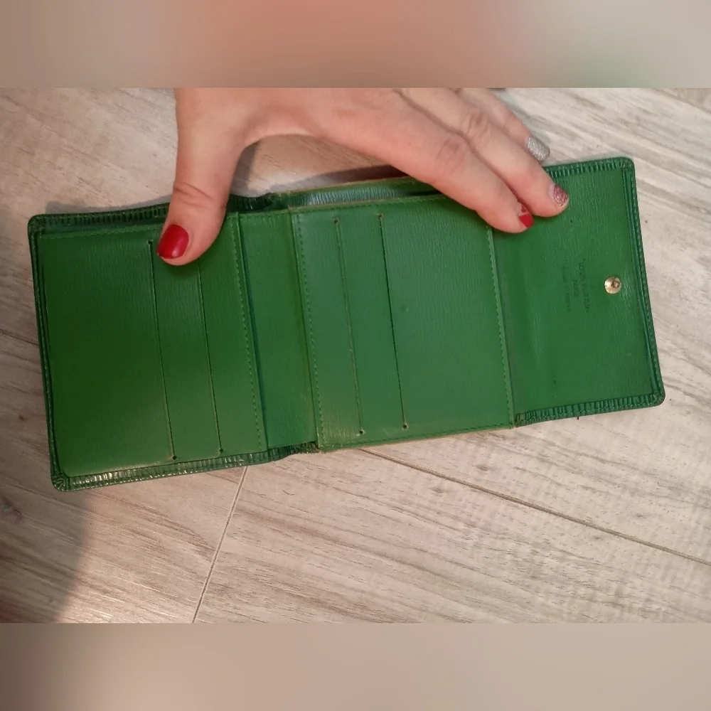 Authentic Louis Vuitton Green Epi Leather LV Embossed Logo Trifold Wallet
